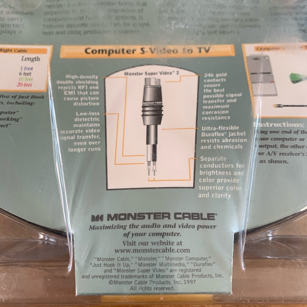 Monster S-Video Cable - Picture 6 of 9